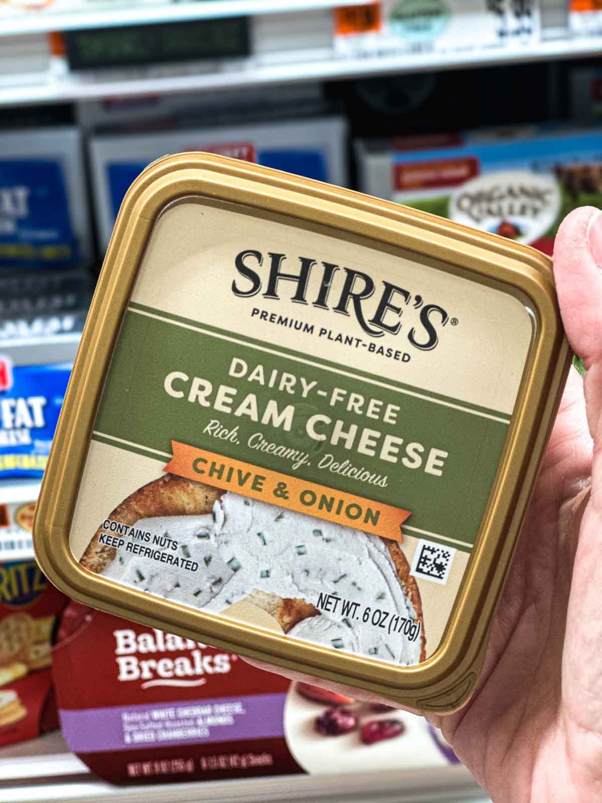 Shire’s dairy-free cream cheese with chive and onion flavor, plant-based tub.